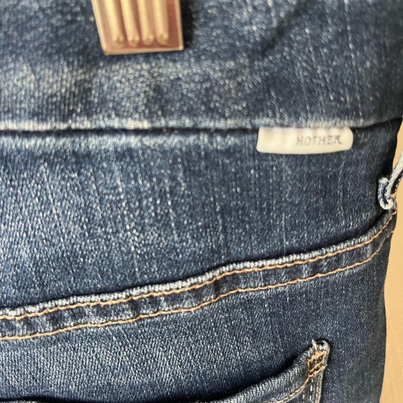 NWT MOTHER Looker Ankle Jeans in Dark Denim "Teaming Up" Wash, Size 27 - Picture 8 of 12